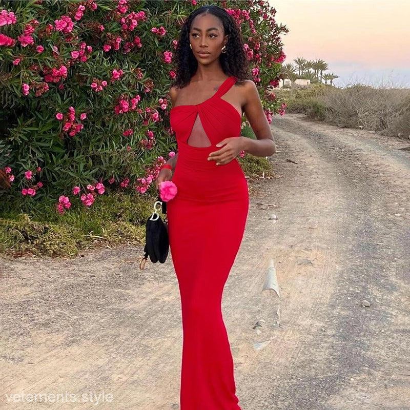 Elegant red slim fit sheath backless dress displayed in Vetements product listing