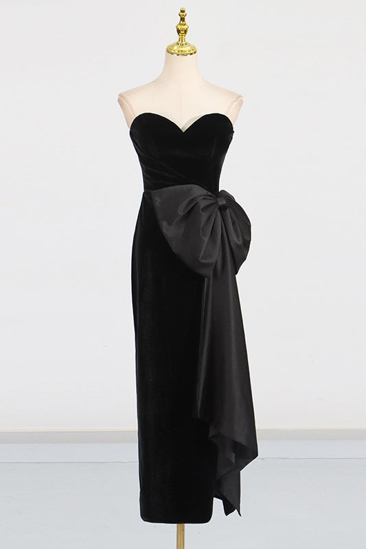 Elegant design sleeveless split dress in black velvet with bow detail
