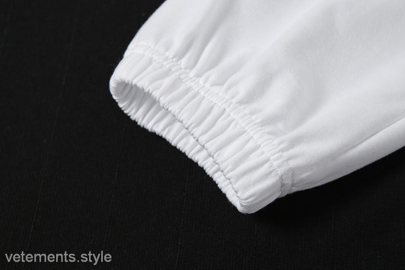 White elastic cuff on TRENDY TANK TOP SET with ankle tied lace in a trendy two-piece set