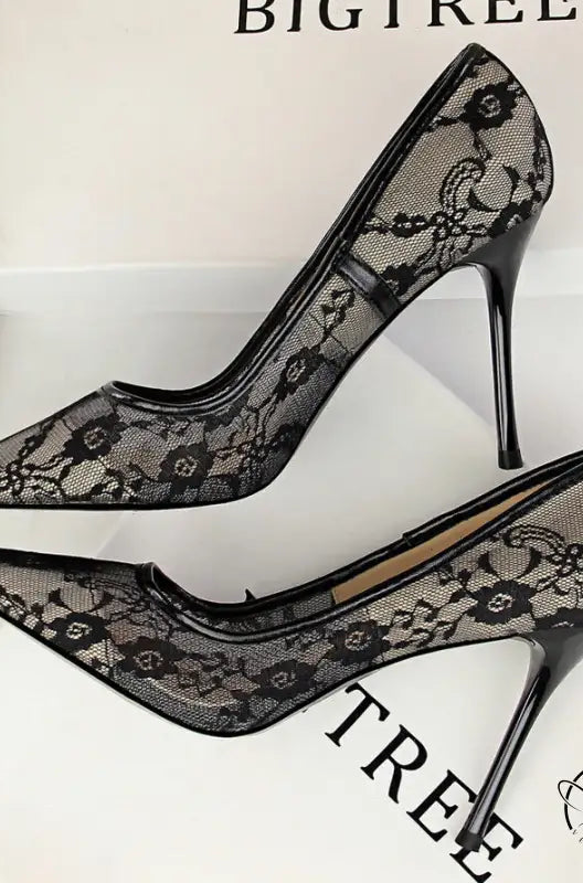 Elegant langry black lace stiletto heels with pointed toe design