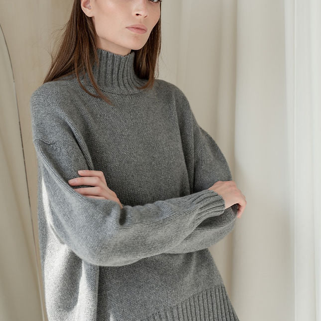 Gray cashmere blend oversized turtleneck sweater in Langry fashion ملابس