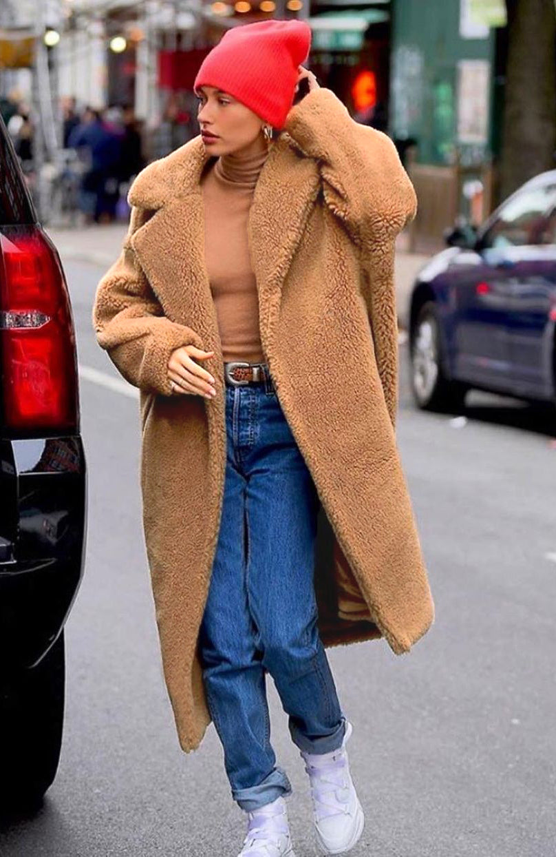 Cozy langry fashion faux fur coat in tan teddy bear style