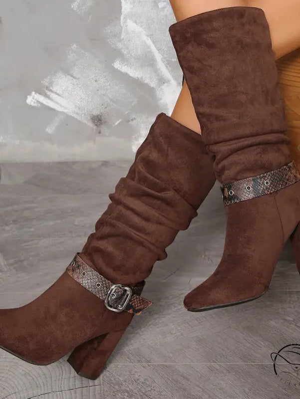 Brown suede knee-high langry fashion boots with snake-print straps