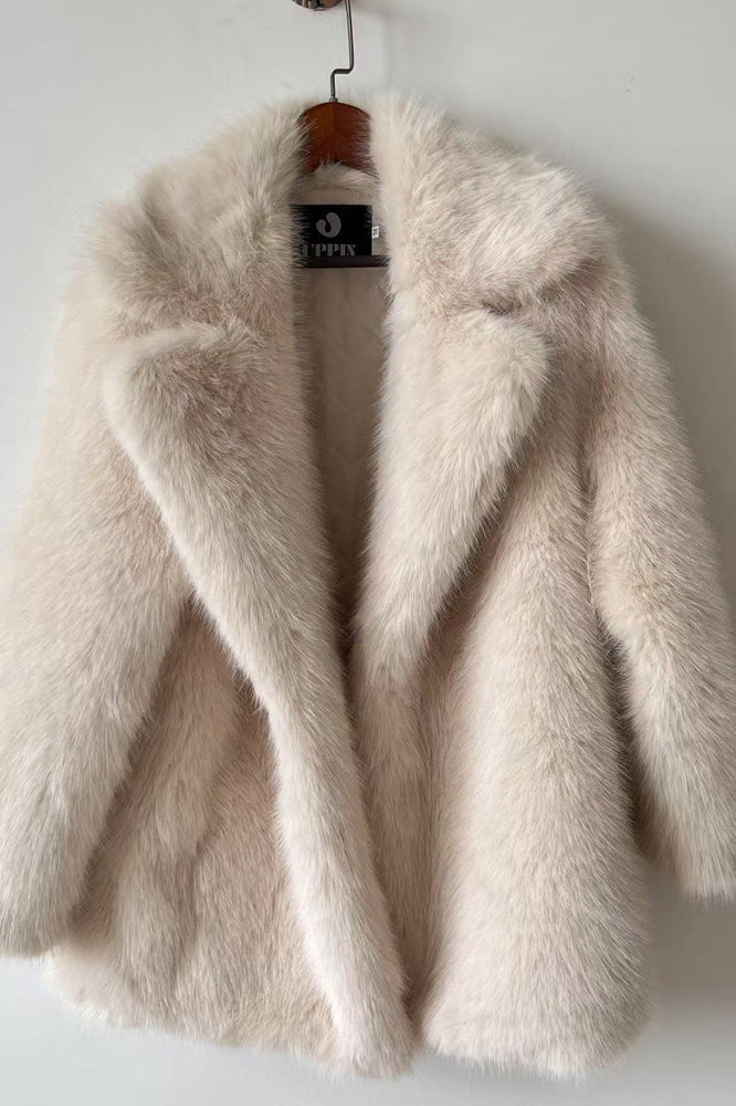 Warm collar mid-length faux fur jacket in cream Langry fashion