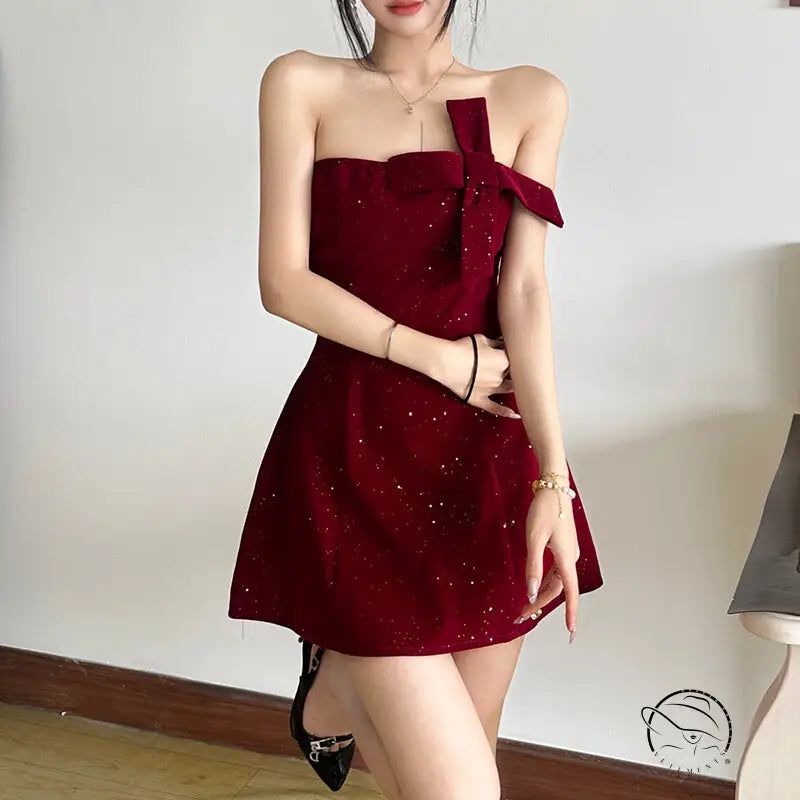 Sparkly red strapless langry fashion dress with bowknot