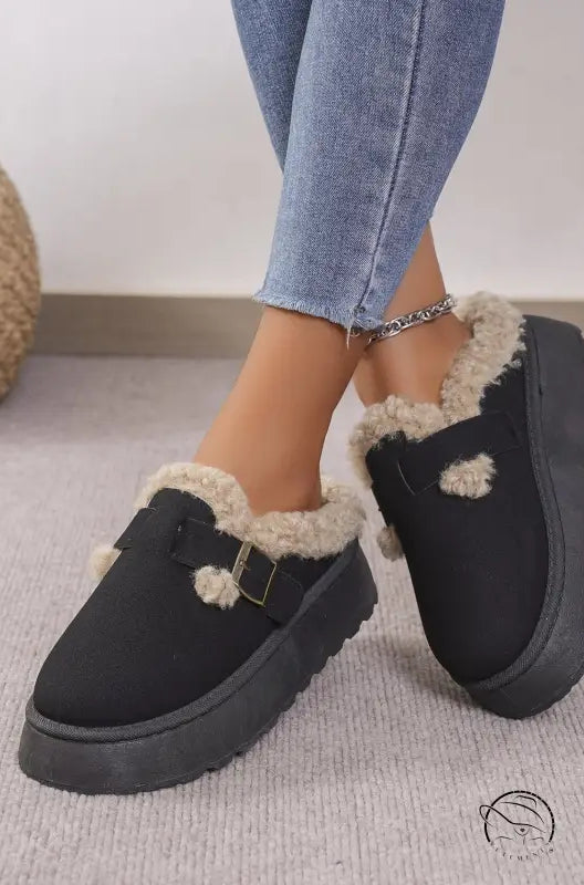 Black platform clogs with faux fur trim in Langry fashion slippers