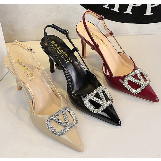 Classy High Heels: beige fashion sandals with silver buckle and rhinestones