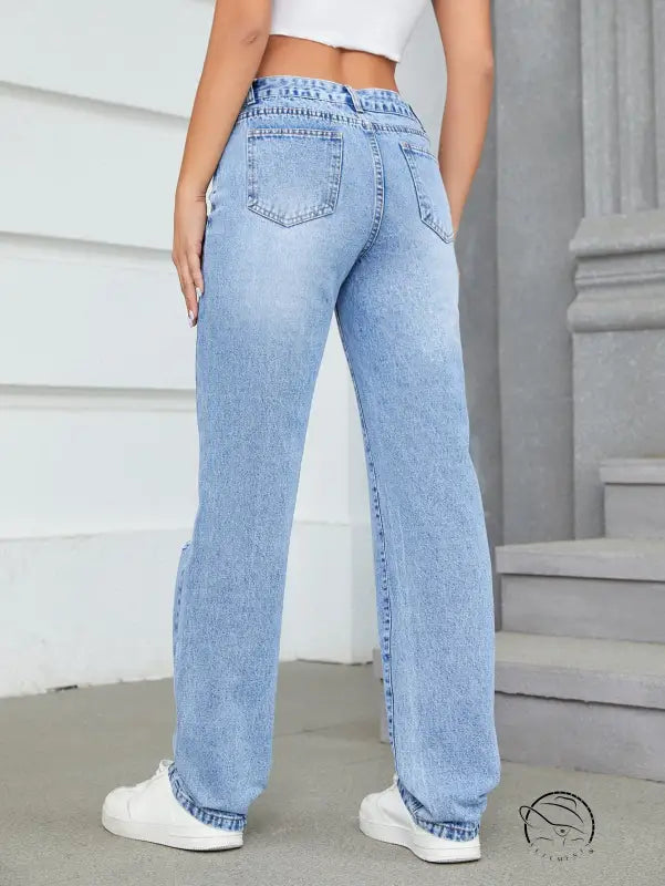Loose high waist casual ripped jeans in light wash with distressed wide-leg fit