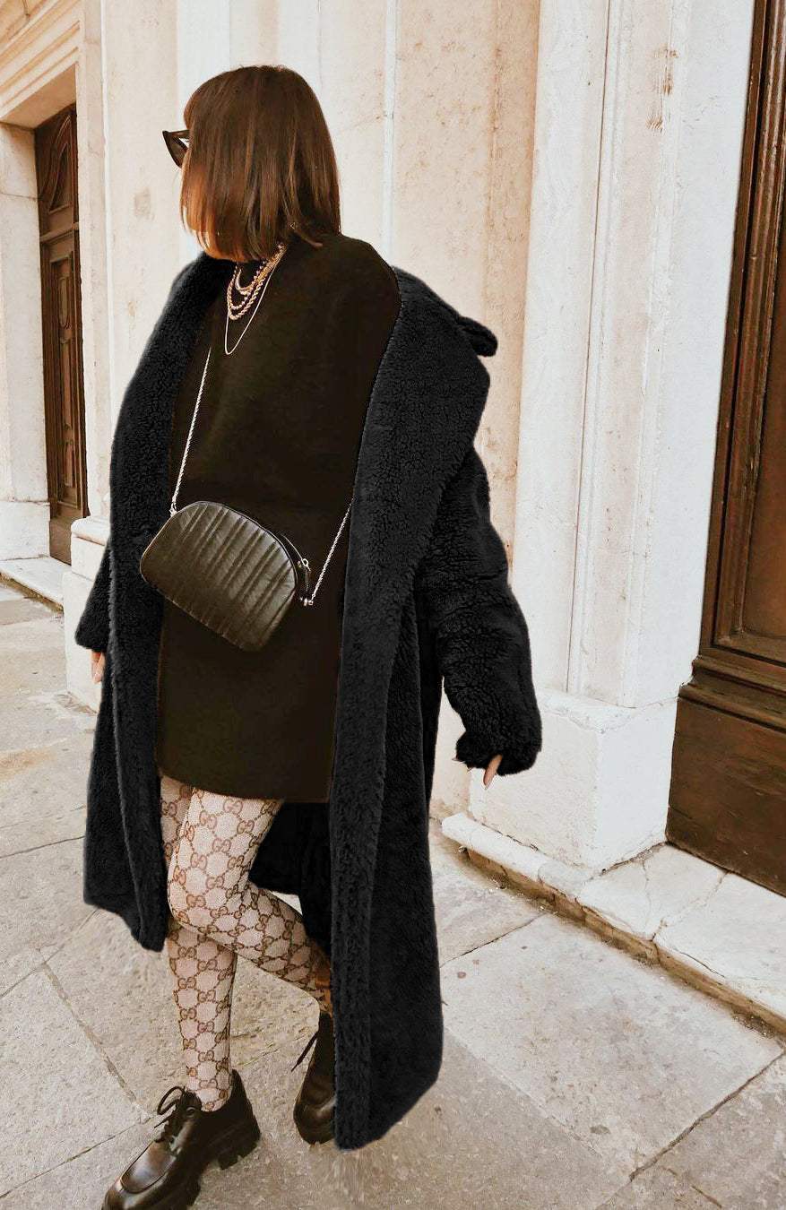 Langry fashion black quilted crossbody bag with silver chain strap