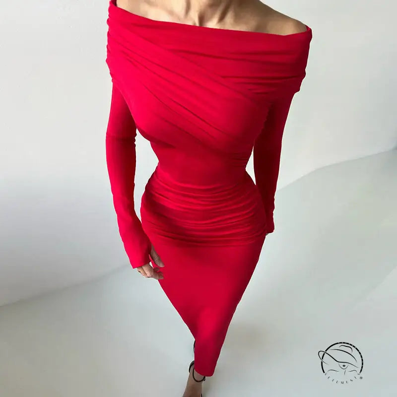 Elegant retro red off-the-shoulder long-sleeve fashion dress