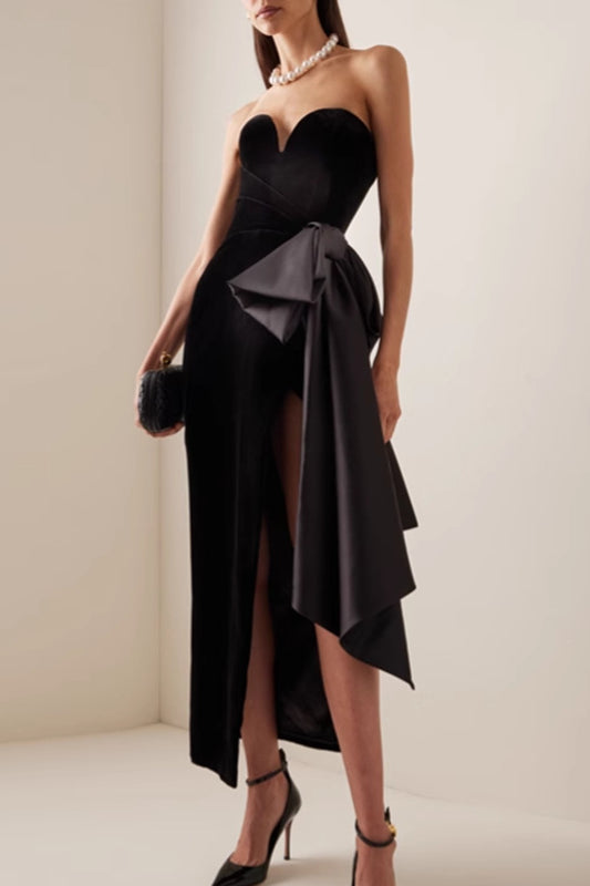 Elegant design sleeveless split dress in black velvet with ruffle hem and slit