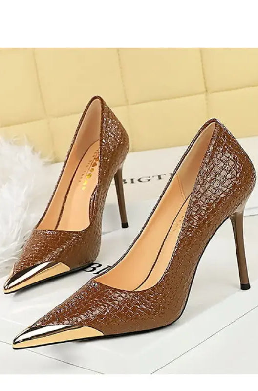 Langry fashion brown crocodile high heels with gold toe caps
