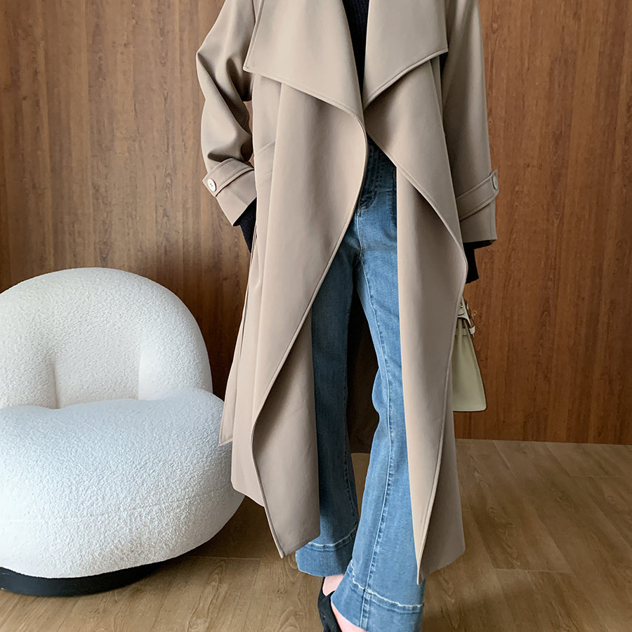 Tan trench coat with wide lapels from Cozy Long High End Coat for elegant langry fashion