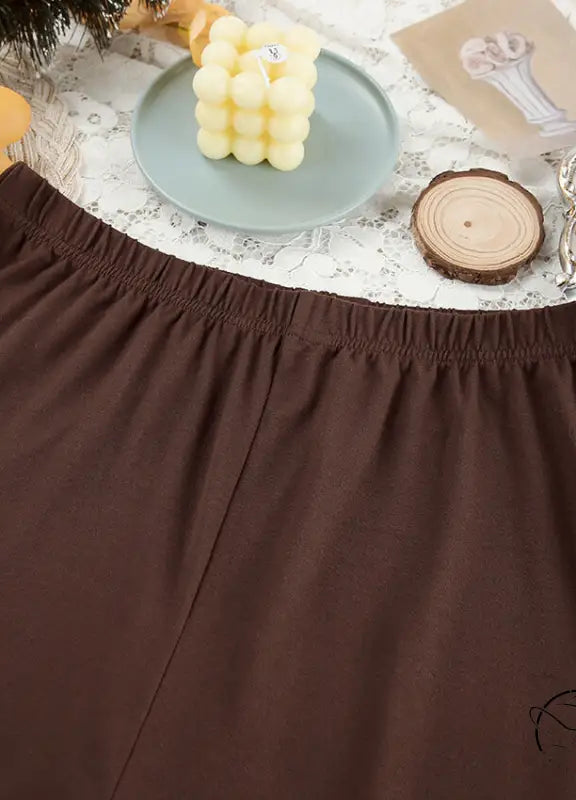 Brown elastic waist shorts in comfortable knitted pajamas