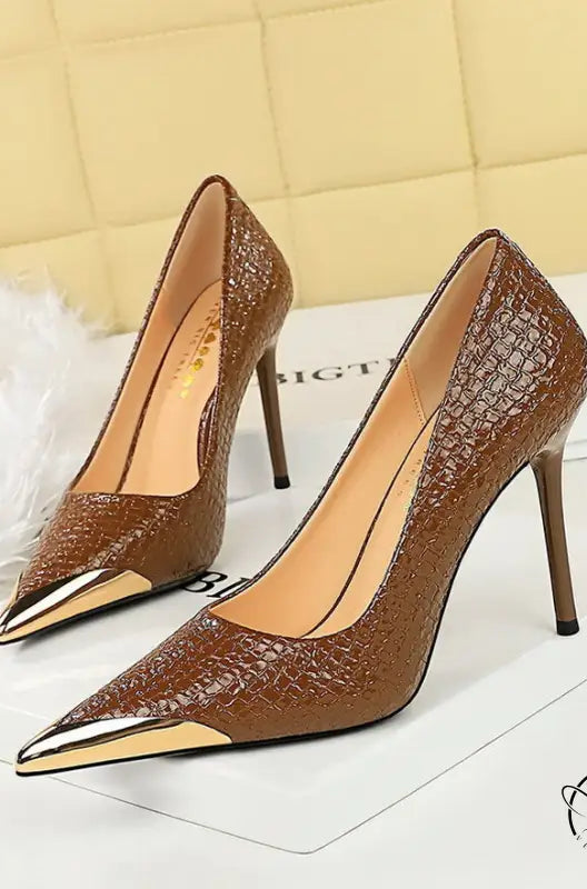 Langry fashion brown crocodile heels with gold toe caps