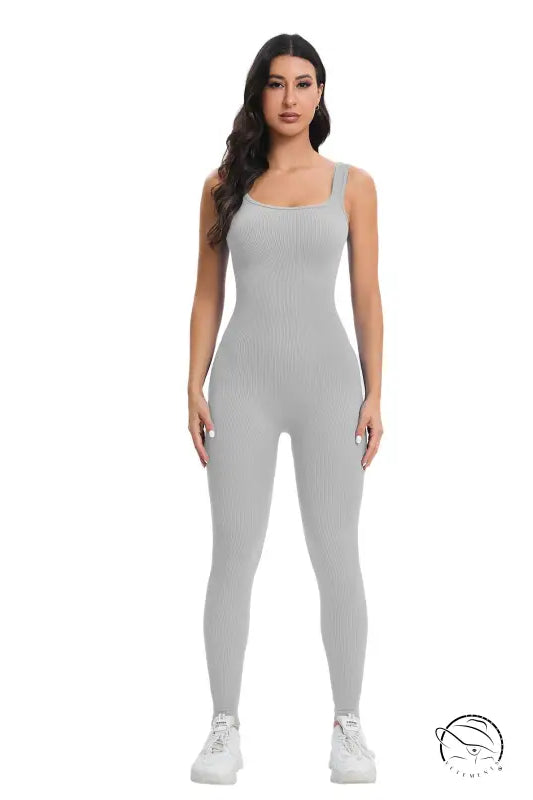 Breathable seamless knitted langry fashion jumpsuit in peach slim fit