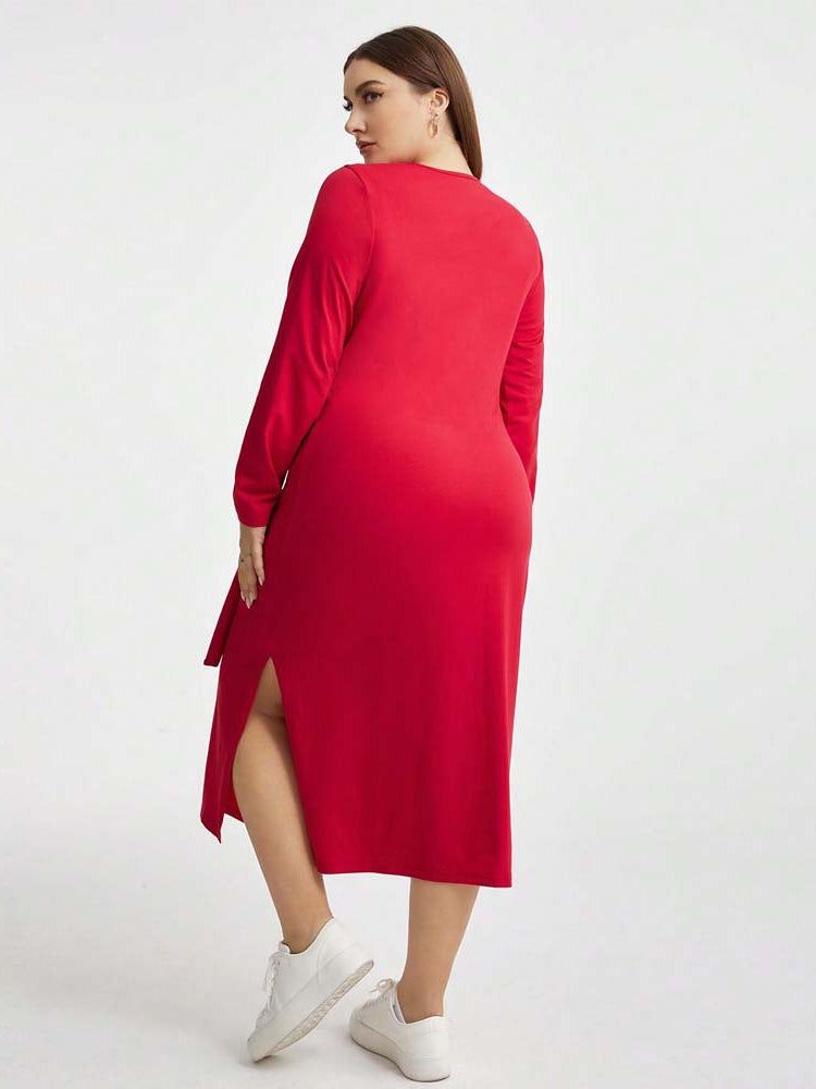 Elegant red long-sleeved midi dress showcasing langry fashion and stylish ملابس