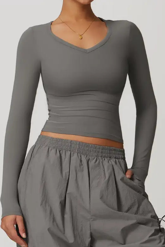 Gray quick drying brushed tight yoga V-neck top and pants for winter