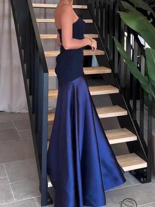 Elegant strapless navy satin dress in Langry fashion