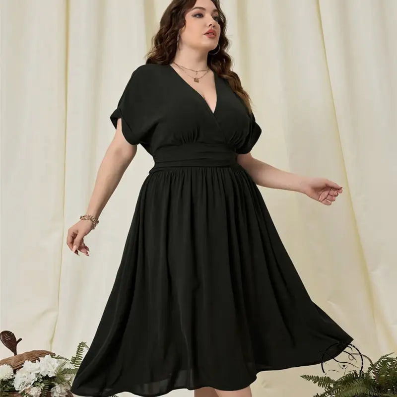 Vacation high waist A-line plus-size black midi dress with V-neck