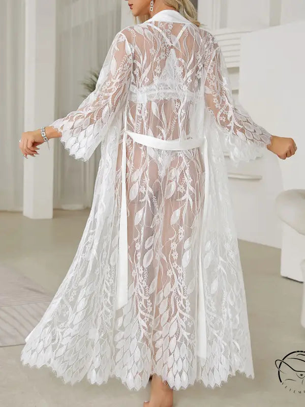 Elegant white lace robe with floral pattern and tie belt in langry fashion pajamas