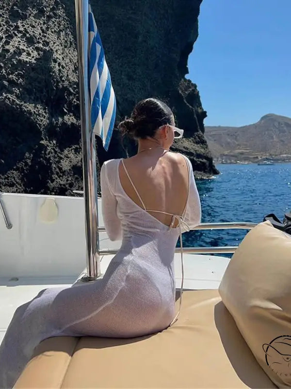 ELEGANT BEACH DRESS-VETEMENTS