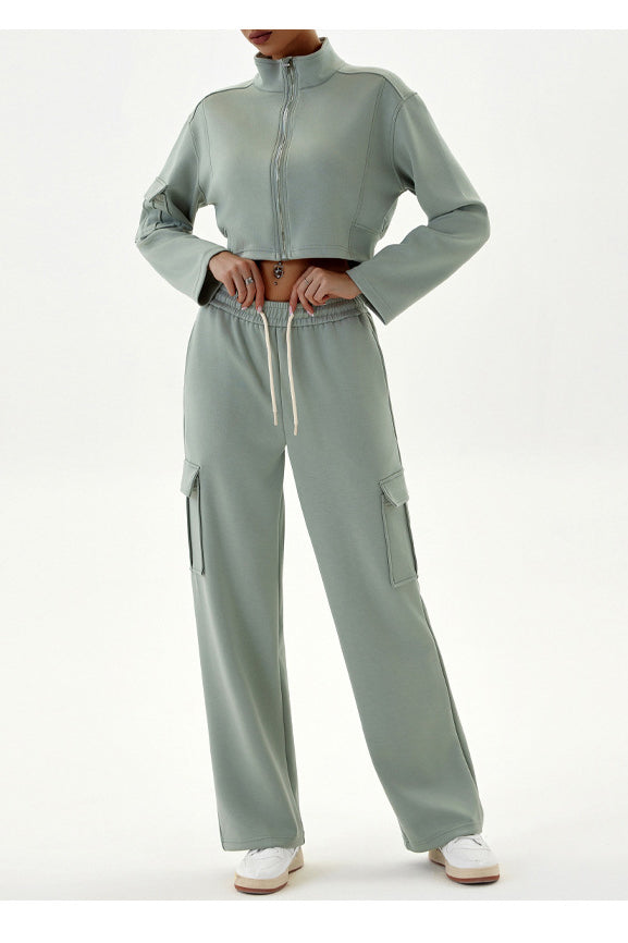 Light green cropped tracksuit for women, stylish and comfortable fashion ملابس