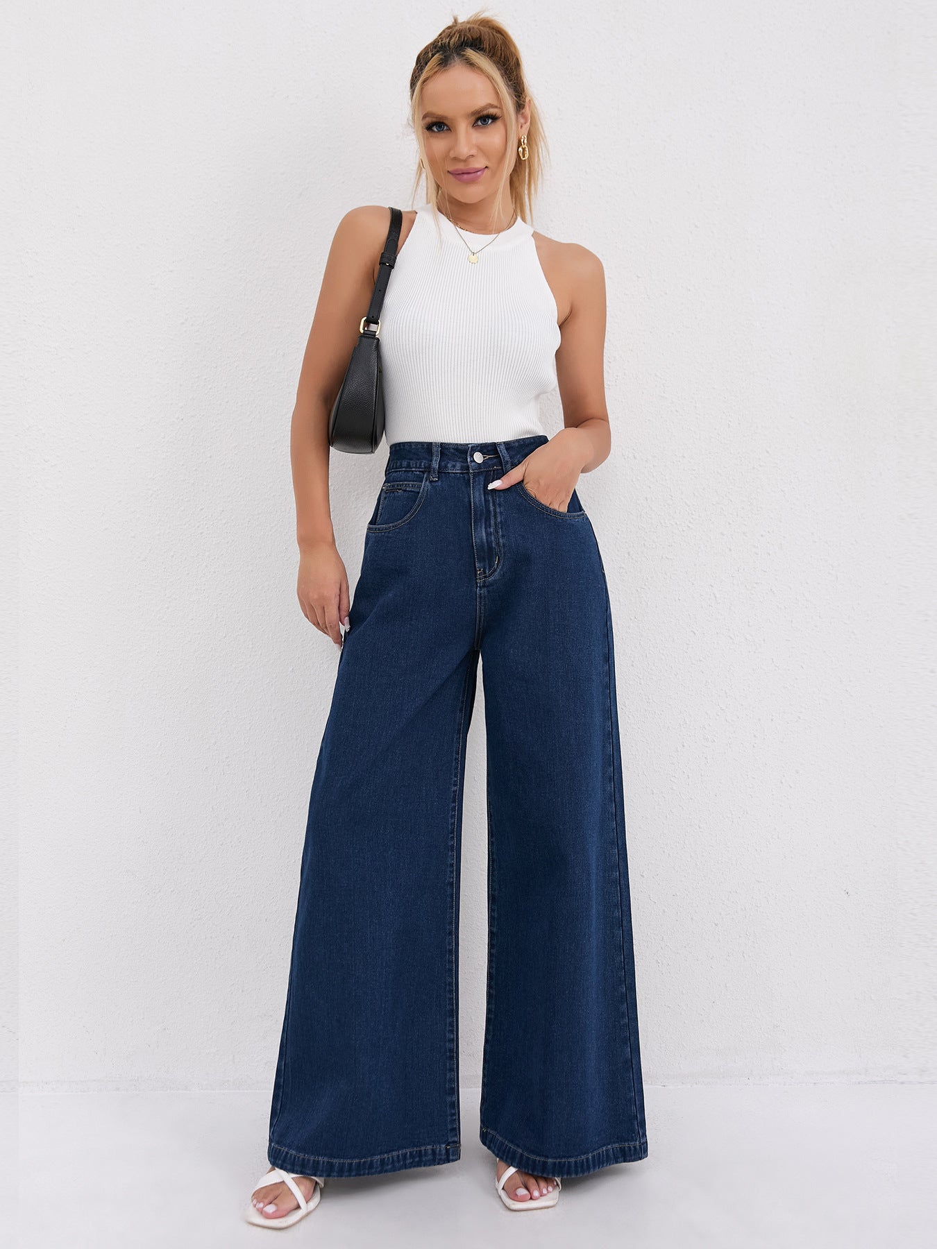 Wide leg dark blue denim jeans with high waist for stylish langry fashion looks