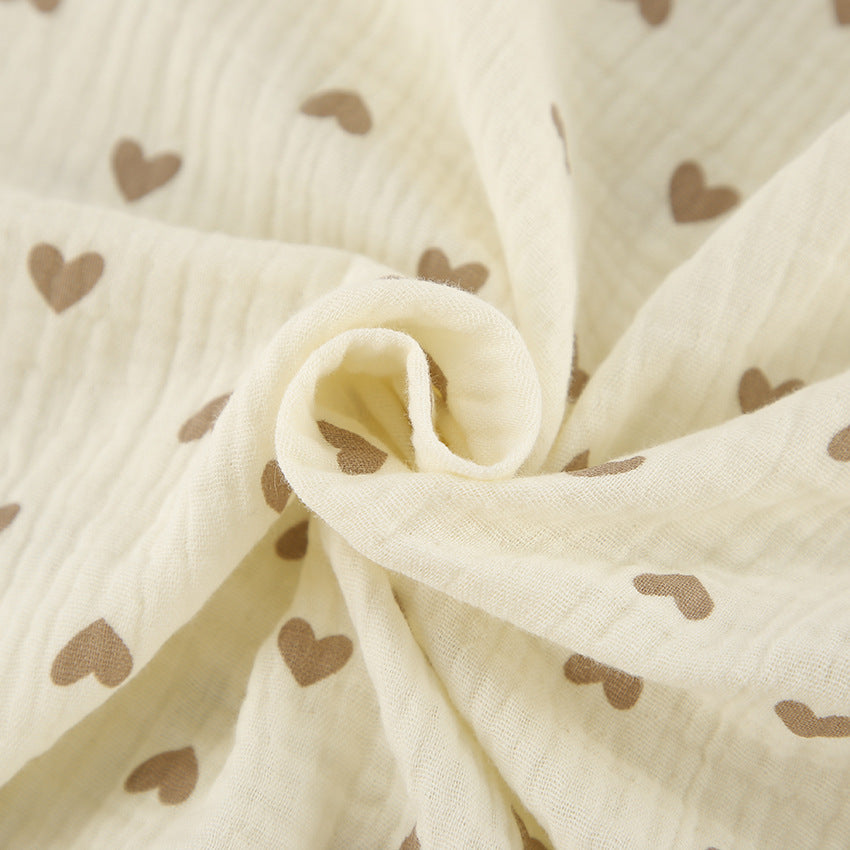 Light-colored heart-patterned wrinkled cotton linen fabric for summer cotton linen slit shorts set