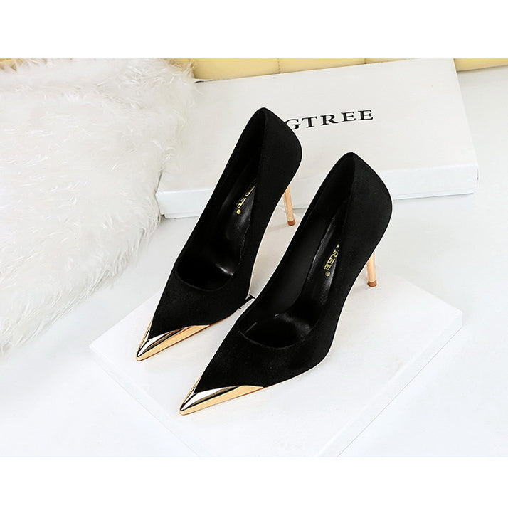 Black suede pumps with gold toe caps in Cocktail Luxury High Heels for stylish fashion ملابس
