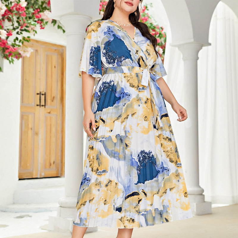 Plus-size watercolor print loose pleated long pattern dress with V-neck and short sleeves