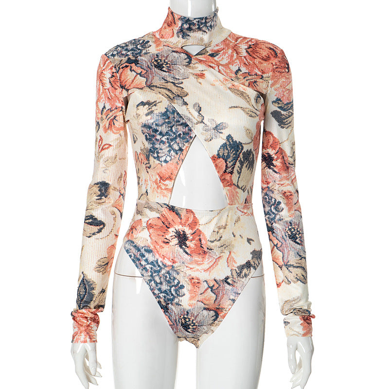 Floral print long-sleeved bodysuit highlighting fashionable ملابس and trendy قسم لإنغري style