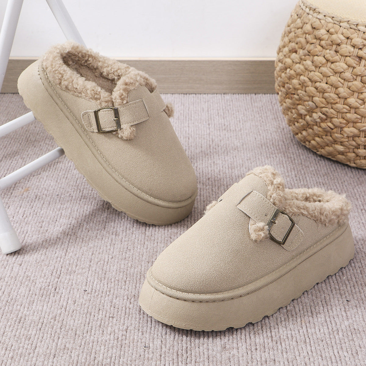 Beige platform slipper shoes with buckle from Langry for casual thermal cotton fashion ملابس