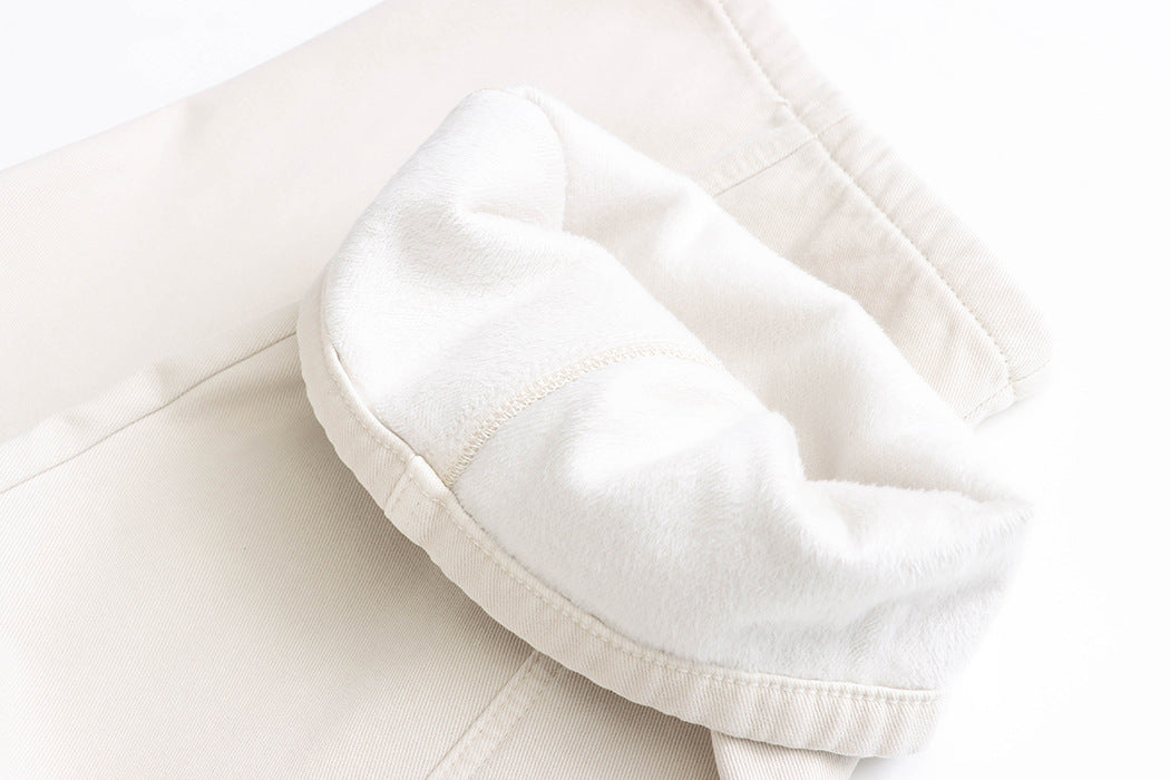 White protective face mask with pleated design paired with Langry fashion Street Design Wide Leg Jeans