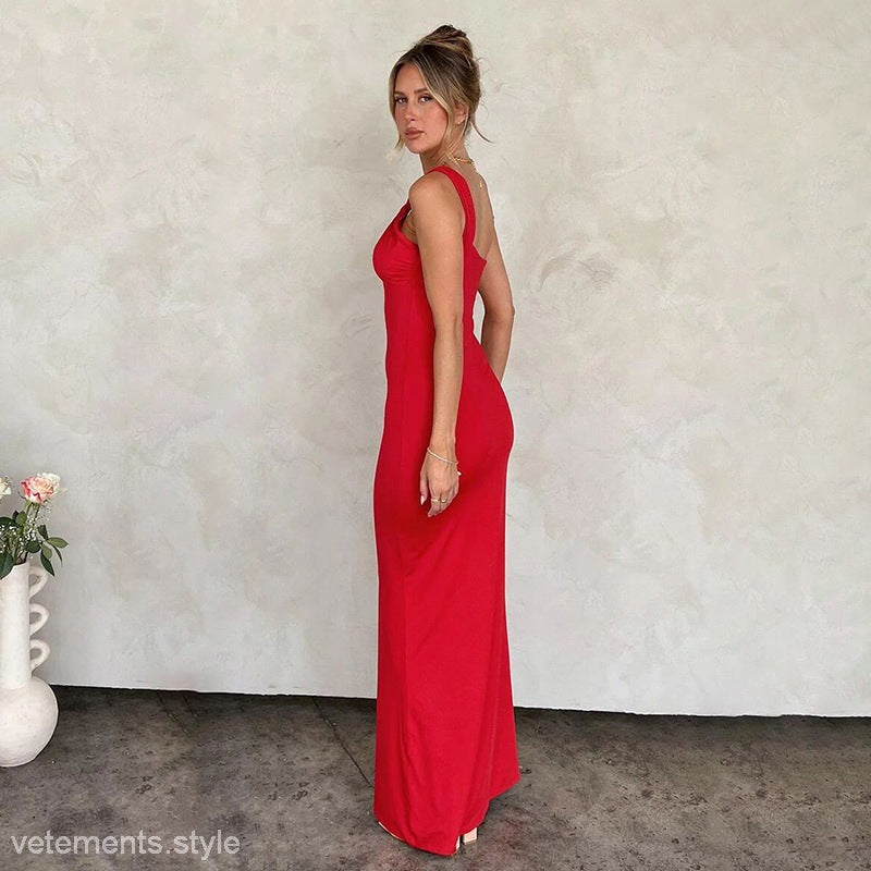 Red one-shoulder slim fit sheath backless dress showcased in Vetements collection