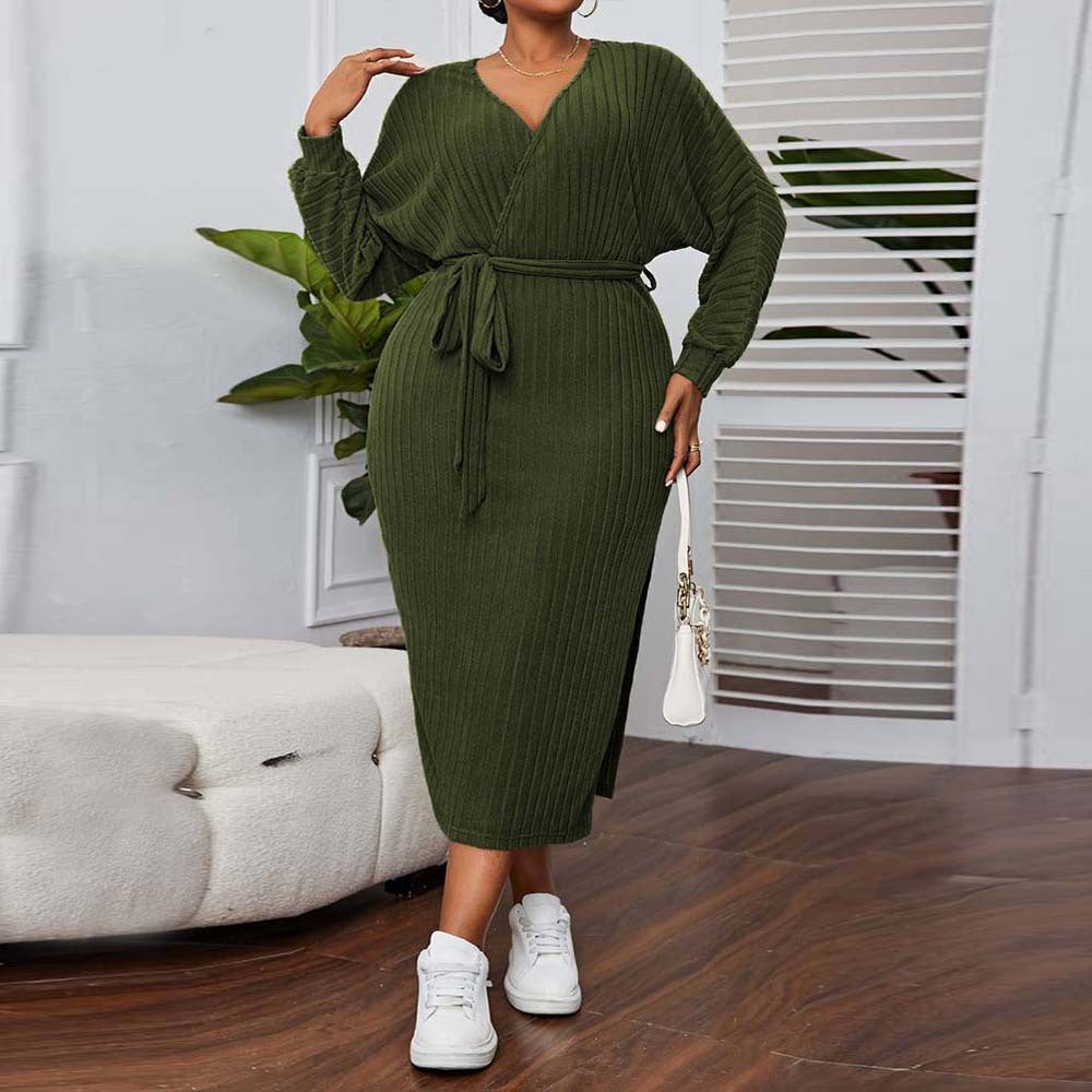 Elegant olive-green long-sleeved ribbed midi dress with V-neck and tie waist for fashion
