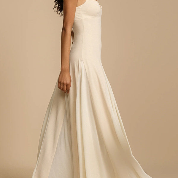 Elegant white casual loose large swing dress for a stylish and comfortable look