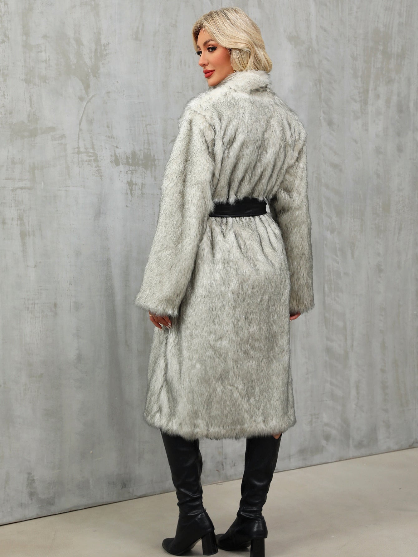 Long faux fur overknee thickened coat in silver-gray with high collar and black belt
