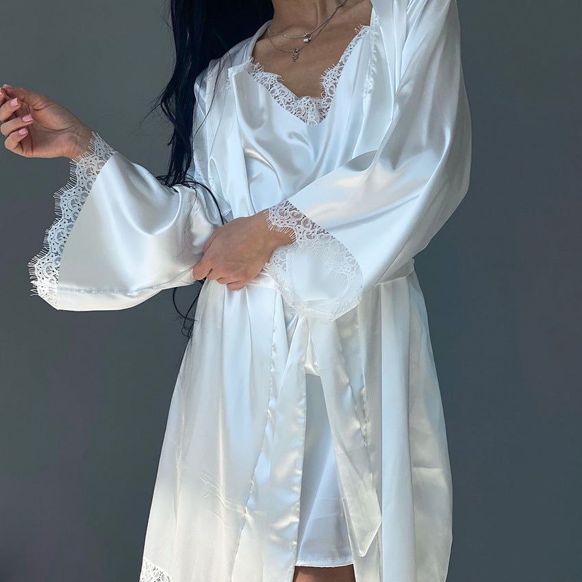 Elegant langry white satin robe with lace trim, breathable ice silk fashion pajamas