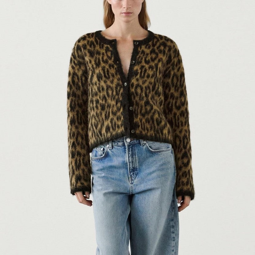 Casual Leopard Print Knitted Sweater with regular sleeve for stylish, trendy fashion