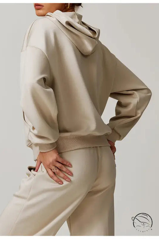 Langry beige hoodie and sweatpants set in casual fashion ملابس