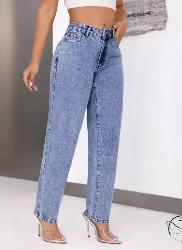 Women retro high waist straight leg denim jeans in light wash