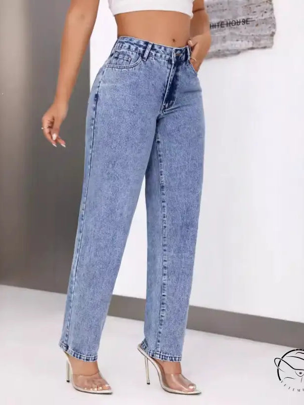 Women retro high waist straight leg denim jeans in light wash