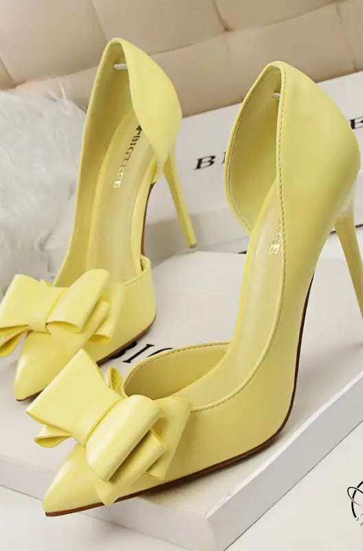 Fashionable sweet bowknot langry high heels in yellow with toe bows