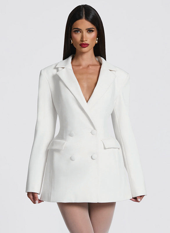 White long sleeve double-breasted blazer in tailored fashion fit