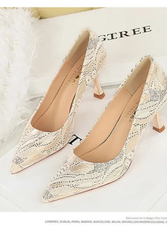 Elegant langry fashion cream snakeskin pointed toe stiletto heel shoe