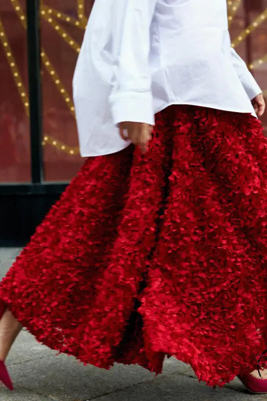 Red textured maxi skirt in winter petal design long skirt