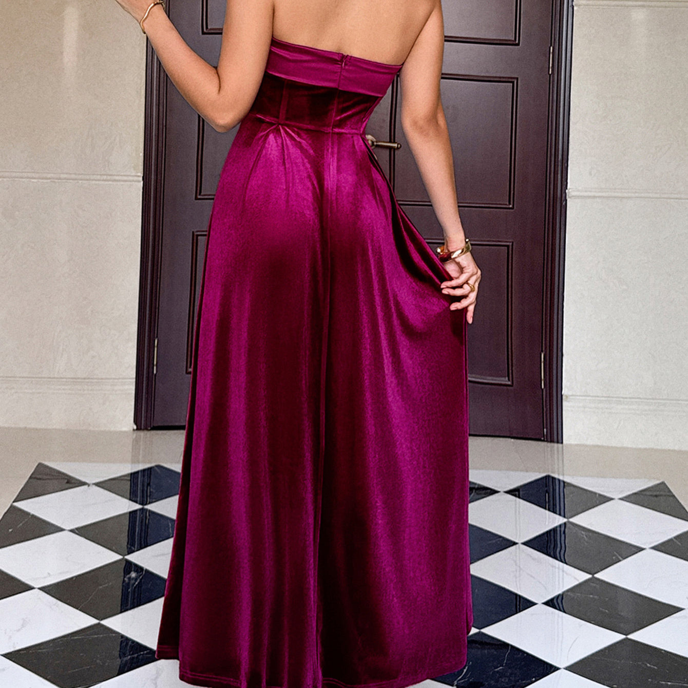 Elegant langry fashion burgundy satin strapless maxi gown with high slit and bow
