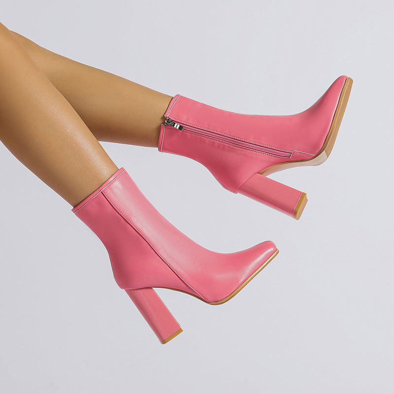 Pink leather ankle boots from the Winter Fruit collection, perfect for fashionable ملابس