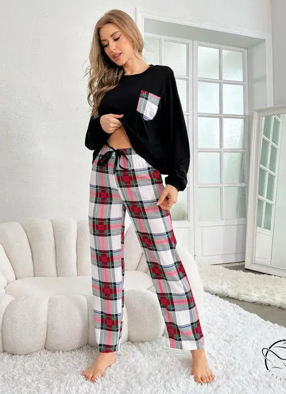 Black winter long sleeve home wear with plaid pocket top and trousers